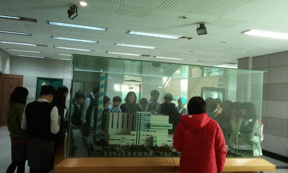 대전대문중학교 환경기초시설 견학 실시 이미지